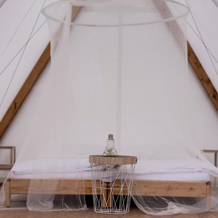 Lupa Tent Budakalasz Exterior photo