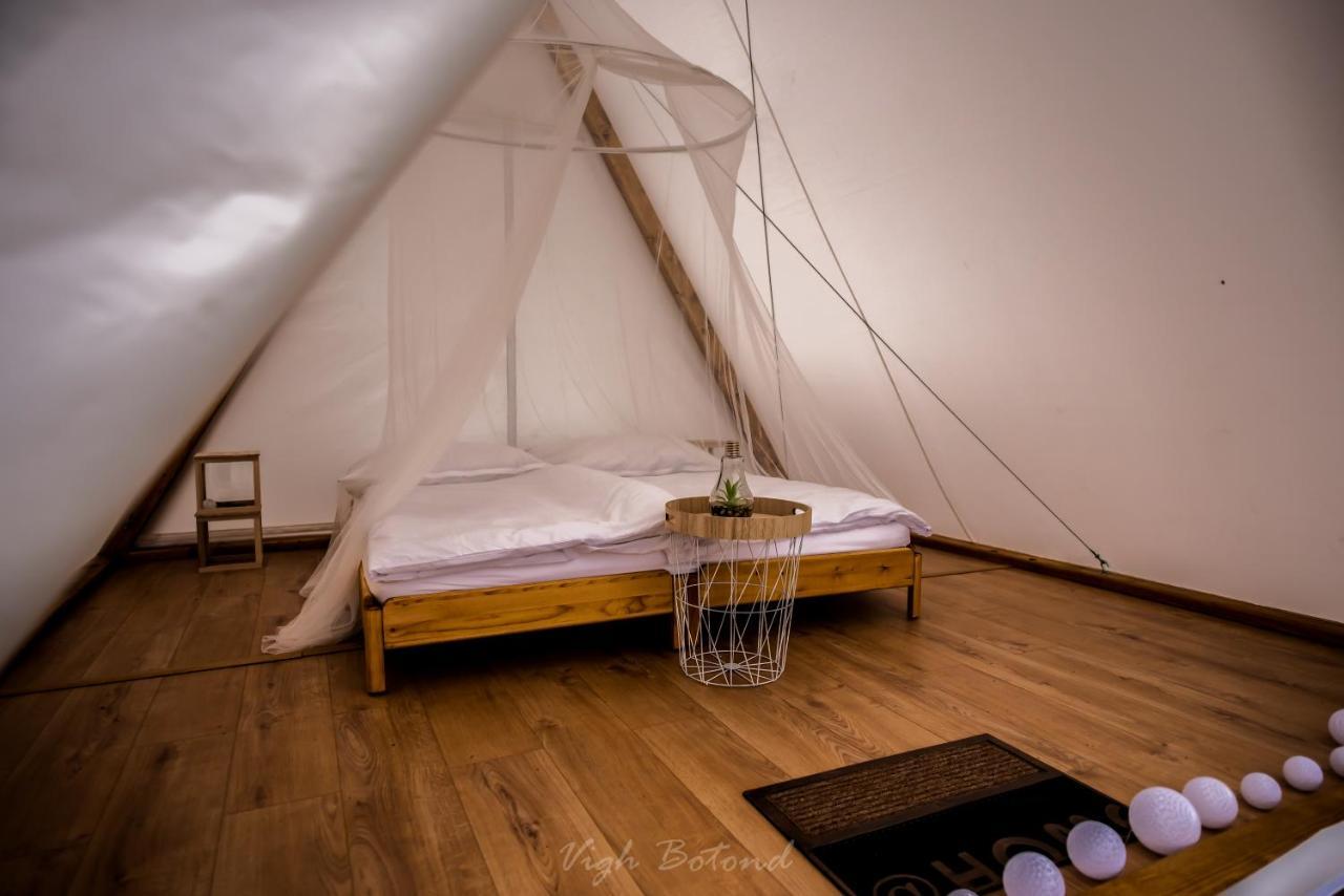 Lupa Tent Budakalasz Exterior photo